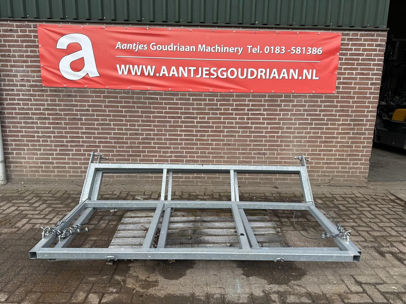 Onbekend - Thân xe và ngoại thất: hình 1 Onbekend - Thân xe và ngoại thất: hình 1