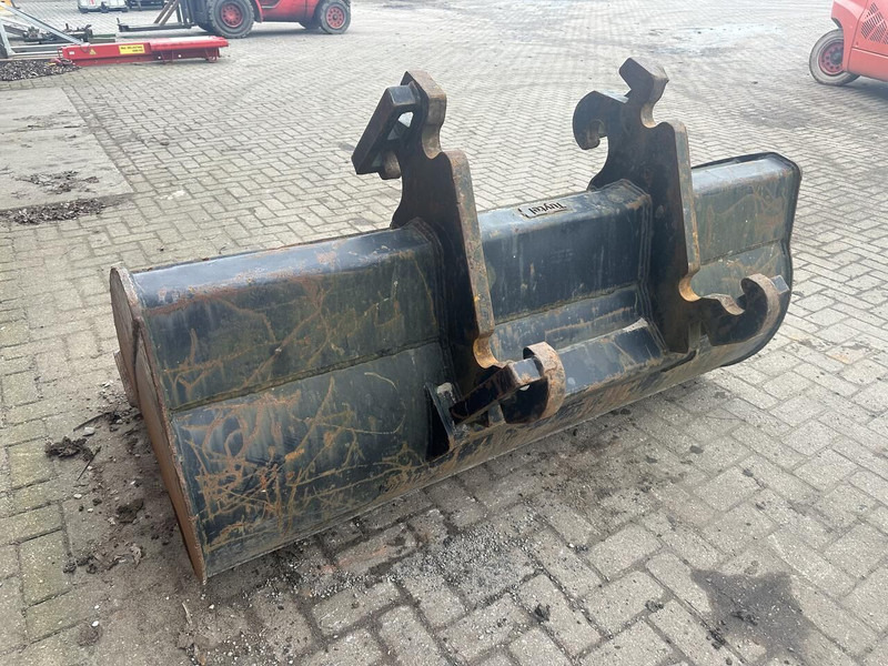 Slotenbak CW30 omkeerbaar - Gebruikt - Gầu cho Máy xúc: hình 4 Slotenbak CW30 omkeerbaar - Gebruikt - Gầu cho Máy xúc: hình 4
