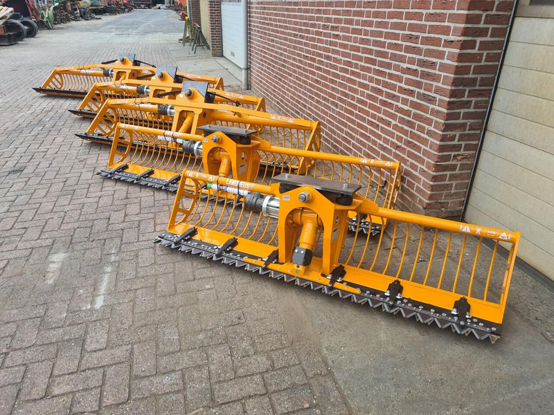 Grote vooraad maaikorfen - Gầu: hình 2 Grote vooraad maaikorfen - Gầu: hình 2