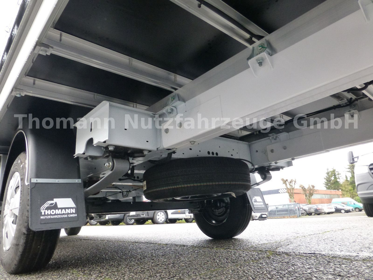 Xe van thùng mui bạt Renault NEW Master Pritsche Plane Schlafkabine: hình 13 Xe van thùng mui bạt Renault NEW Master Pritsche Plane Schlafkabine: hình 13