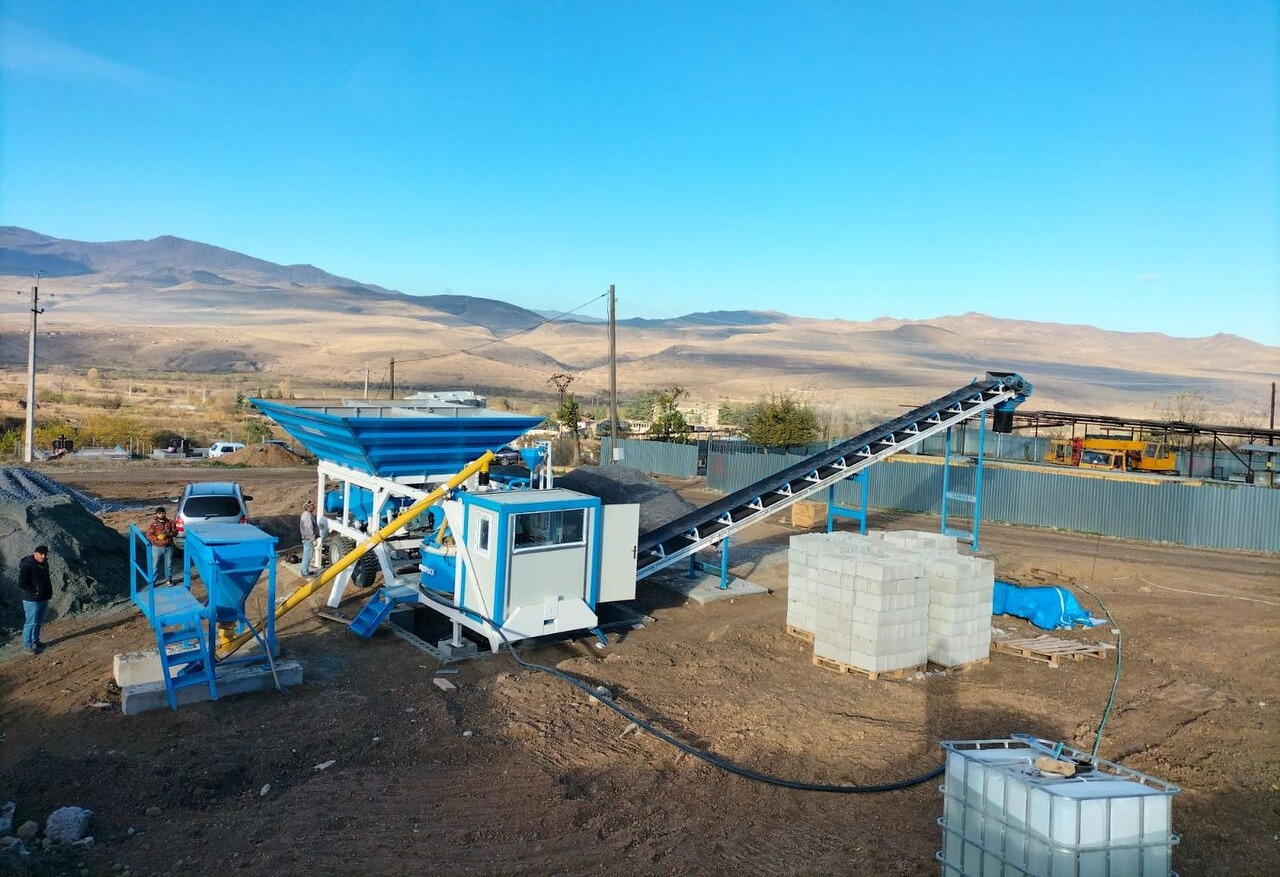 Promax Mobile Concrete Batching Plant PROMAX M35-PLNT (35m³/h) - Máy trộn bê tông: hình 2 Promax Mobile Concrete Batching Plant PROMAX M35-PLNT (35m³/h) - Máy trộn bê tông: hình 2