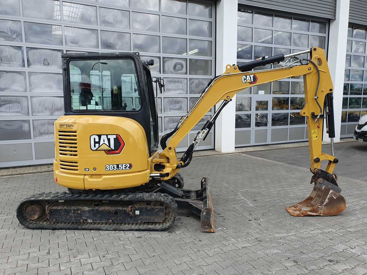 CAT 303.5E2CR / nur 2.107h! / 1x Tieflöffel / 2021 - Máy xúc mini: hình 2 CAT 303.5E2CR / nur 2.107h! / 1x Tieflöffel / 2021 - Máy xúc mini: hình 2