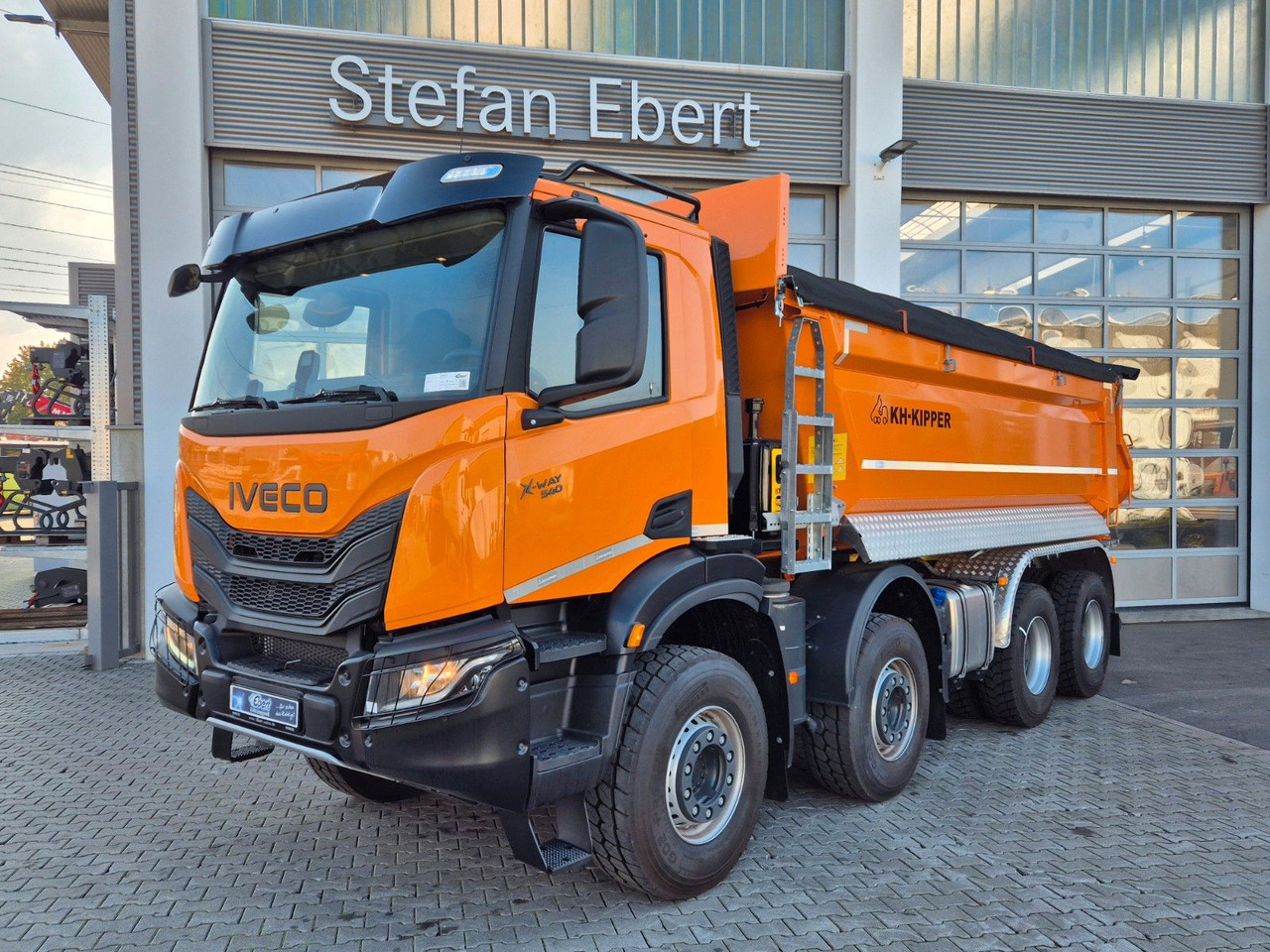 Iveco AD360X54Z HR OFF 8x4 Intarder AHK - Xe ben: hình 2 Iveco AD360X54Z HR OFF 8x4 Intarder AHK - Xe ben: hình 2