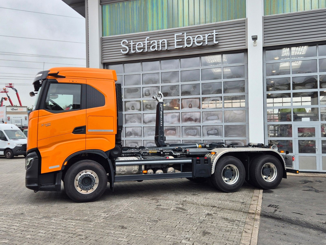 Iveco AS300X58Z/P HR ON+ 6x4 Meiller RS21.60 Funk AHK - Xe tải nâng móc: hình 5 Iveco AS300X58Z/P HR ON+ 6x4 Meiller RS21.60 Funk AHK - Xe tải nâng móc: hình 5