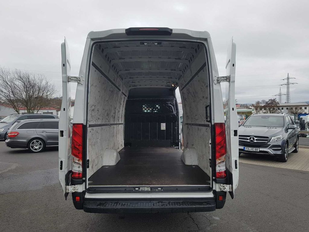 Iveco Daily 35 S 16 V *Klima*L4.100mm* - Xe van chở hàng: hình 5 Iveco Daily 35 S 16 V *Klima*L4.100mm* - Xe van chở hàng: hình 5