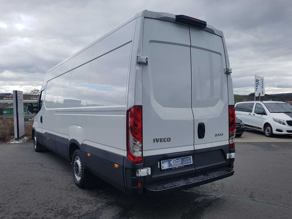 Iveco Daily 35 S16 V *Klima*4.100mm* - Xe van chở hàng: hình 4 Iveco Daily 35 S16 V *Klima*4.100mm* - Xe van chở hàng: hình 4