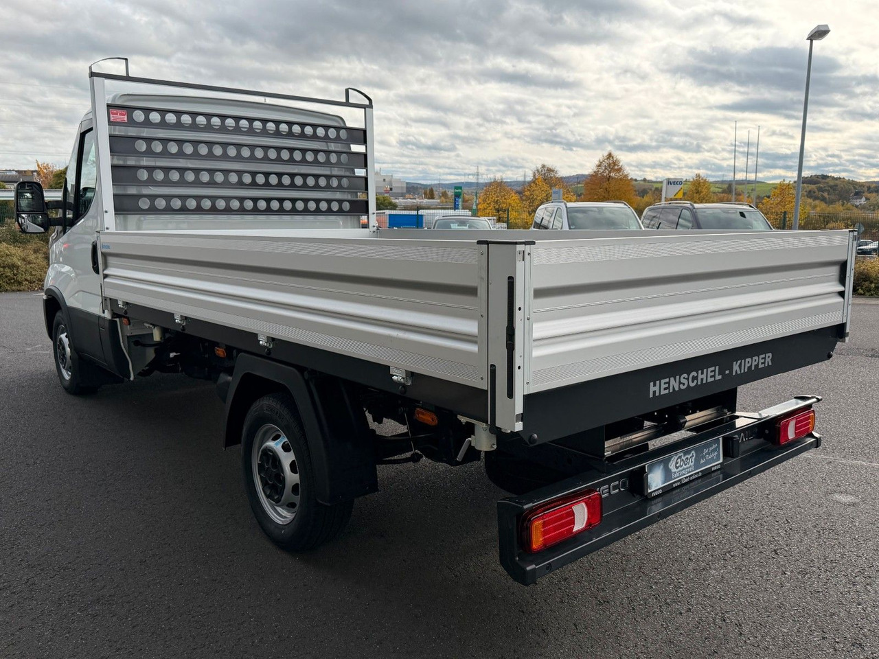 Iveco Daily 35S14 A8*R3.450mm*Automatik*Kamera*2Sitze* - Xe ben nhỏ: hình 4 Iveco Daily 35S14 A8*R3.450mm*Automatik*Kamera*2Sitze* - Xe ben nhỏ: hình 4