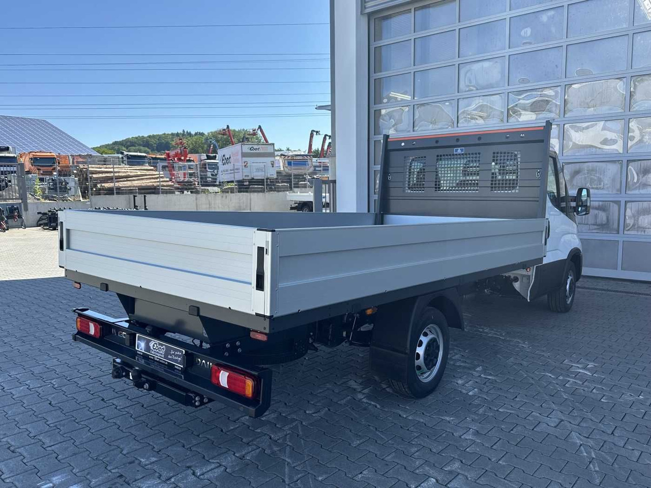 Iveco Daily 35S16 3.0L *R3.750mm*AHK* 2x - Xe tải nhỏ phẳng: hình 4 Iveco Daily 35S16 3.0L *R3.750mm*AHK* 2x - Xe tải nhỏ phẳng: hình 4
