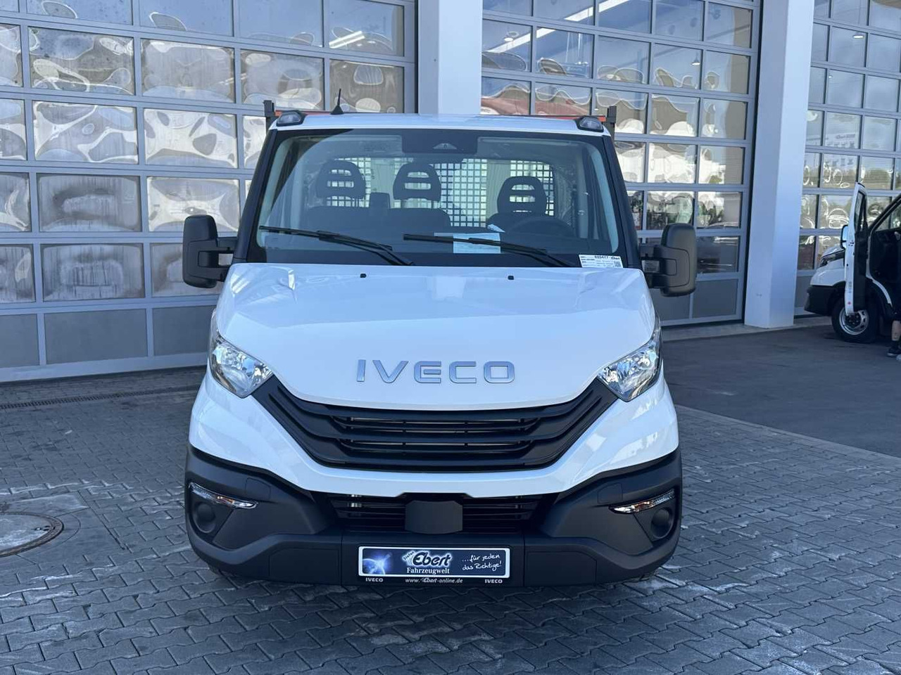 Iveco Daily 35S16 3.0L *R3.750mm*AHK* 2x - Xe tải nhỏ phẳng: hình 2 Iveco Daily 35S16 3.0L *R3.750mm*AHK* 2x - Xe tải nhỏ phẳng: hình 2