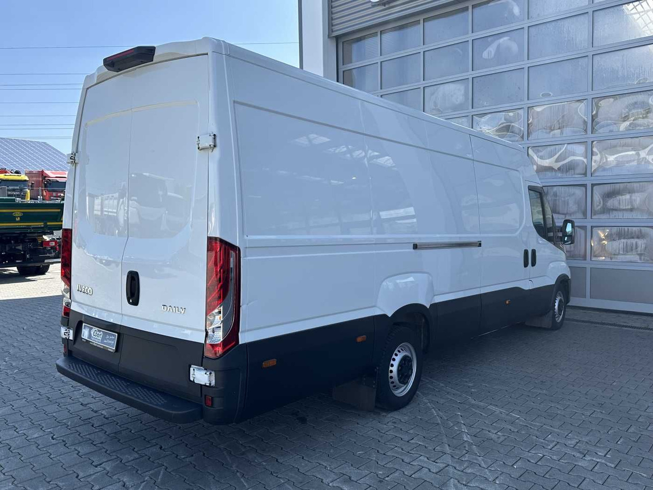 Iveco Daily 35S16 A8 *Klima*Radstand4.100mm* - Xe van chở hàng: hình 4 Iveco Daily 35S16 A8 *Klima*Radstand4.100mm* - Xe van chở hàng: hình 4