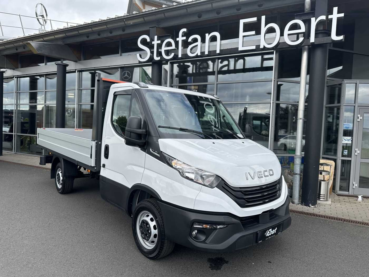 Iveco Daily 35S16 A8 Pritsche *R3.450mm*AHK* - Xe tải nhỏ phẳng: hình 1 Iveco Daily 35S16 A8 Pritsche *R3.450mm*AHK* - Xe tải nhỏ phẳng: hình 1