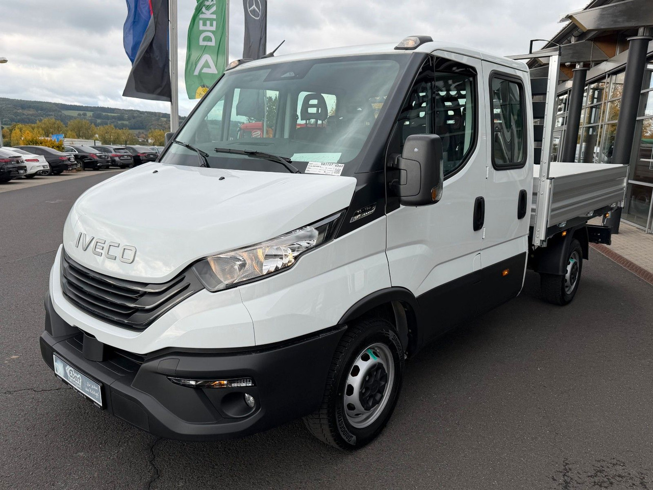 Iveco Daily 35S16 A8 *R.3450mm*Automatik*AHK*7-Sitze* - Xe ben nhỏ, Xe tải van: hình 3 Iveco Daily 35S16 A8 *R.3450mm*Automatik*AHK*7-Sitze* - Xe ben nhỏ, Xe tải van: hình 3