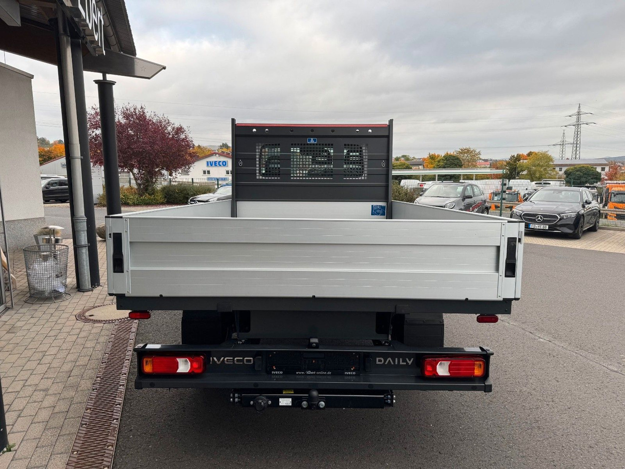 Iveco Daily 35S16 A8 *R3.450mm*Automatik*AHK*Kamera* - Xe tải nhỏ phẳng: hình 5 Iveco Daily 35S16 A8 *R3.450mm*Automatik*AHK*Kamera* - Xe tải nhỏ phẳng: hình 5