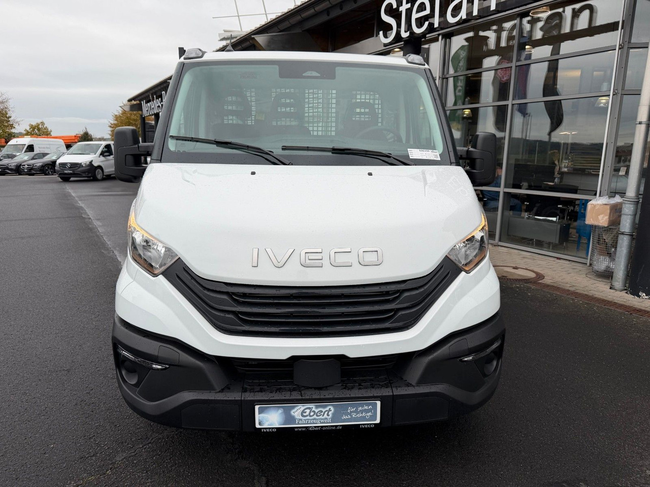 Iveco Daily 35S16 H 3.0L *R3.750mm*AHK*Klima* - Xe tải nhỏ phẳng: hình 2 Iveco Daily 35S16 H 3.0L *R3.750mm*AHK*Klima* - Xe tải nhỏ phẳng: hình 2