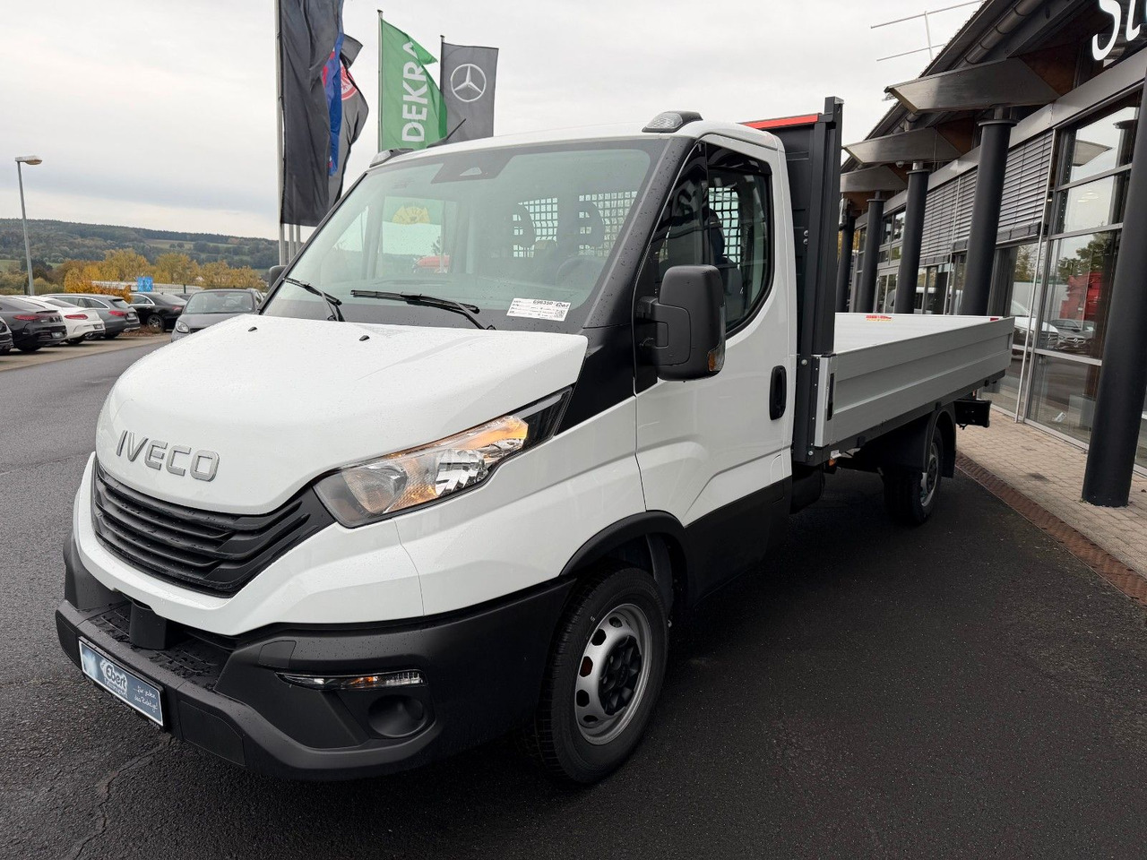 Iveco Daily 35S16 H 3.0L *R3.750mm*AHK*Klima* - Xe tải nhỏ phẳng: hình 3 Iveco Daily 35S16 H 3.0L *R3.750mm*AHK*Klima* - Xe tải nhỏ phẳng: hình 3