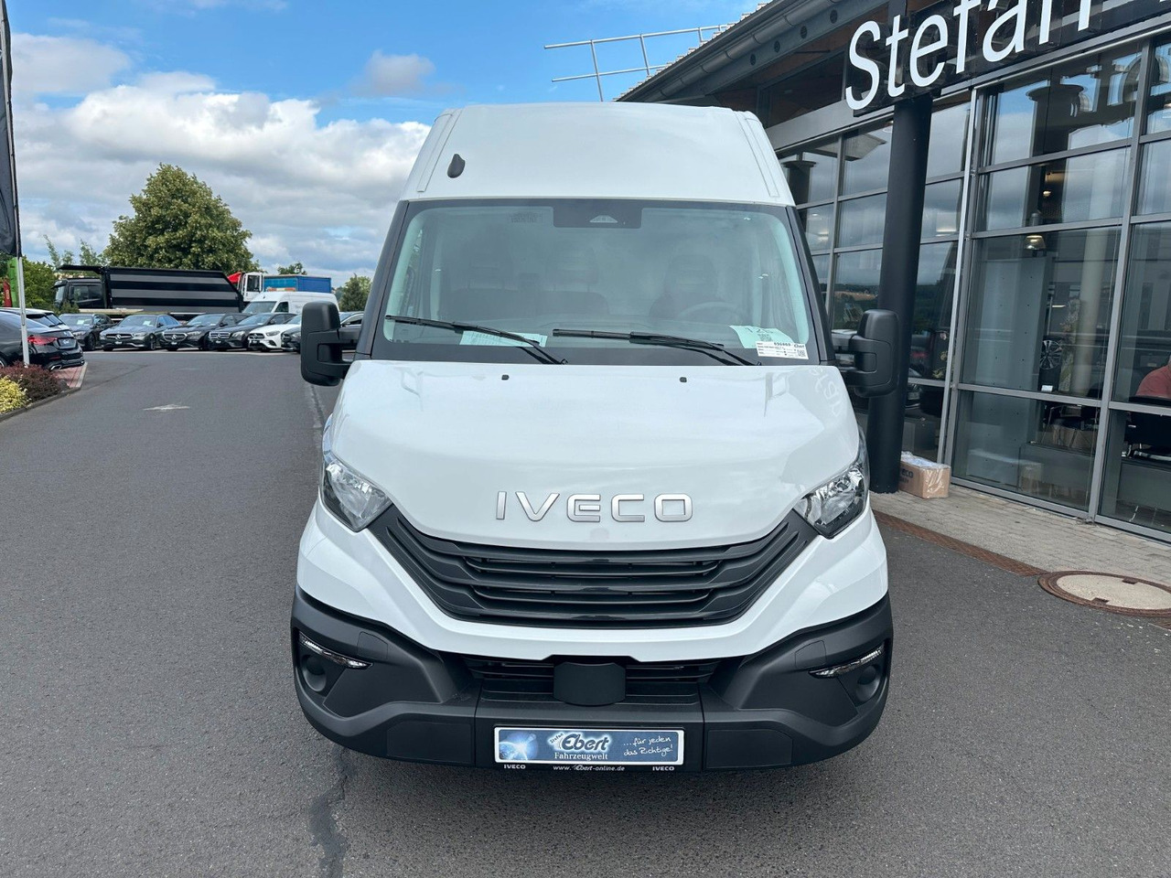 Iveco Daily 35S16 HA8 3.0L *R4.100mm*Automatik*Kamera* - Xe van chở hàng: hình 2 Iveco Daily 35S16 HA8 3.0L *R4.100mm*Automatik*Kamera* - Xe van chở hàng: hình 2