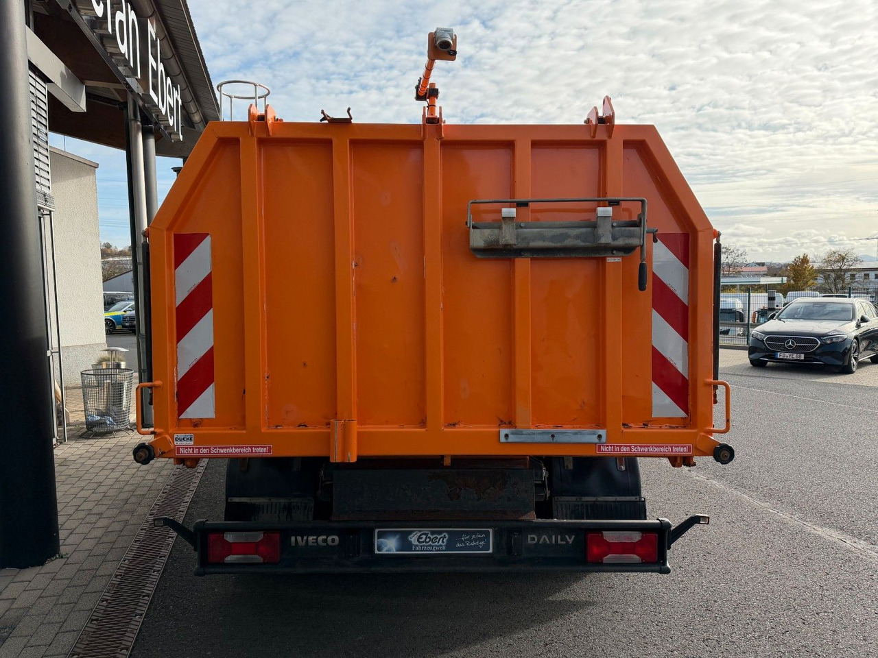 Iveco Daily 65C17 Müllwagen *Zoeller Micro HG* - Xe tải chở rác: hình 5 Iveco Daily 65C17 Müllwagen *Zoeller Micro HG* - Xe tải chở rác: hình 5