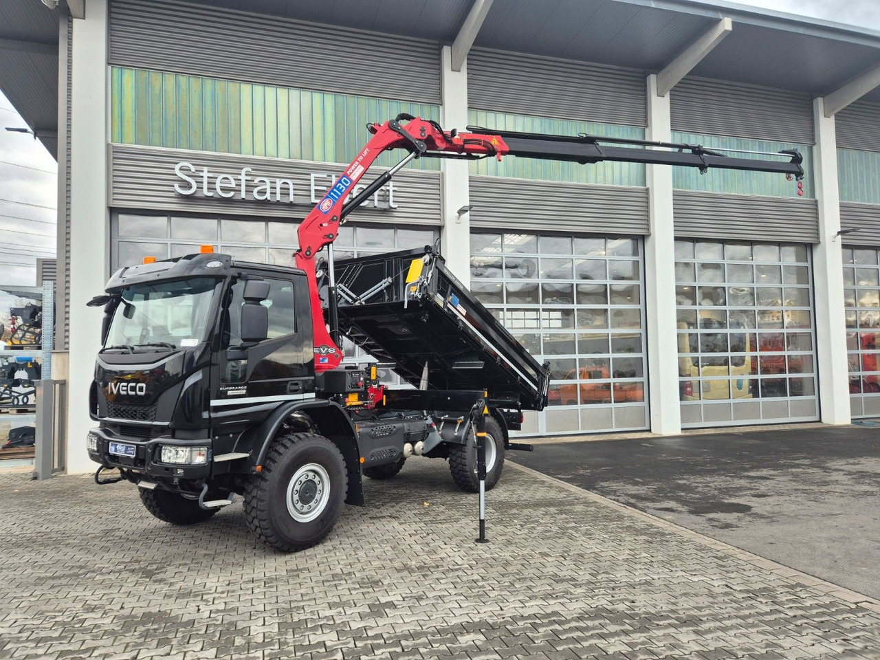 Iveco Eurocargo ML150E32WS 4x4 Kran HMF 1130K Funk AHK - Xe ben, Xe cẩu tự hành: hình 1 Iveco Eurocargo ML150E32WS 4x4 Kran HMF 1130K Funk AHK - Xe ben, Xe cẩu tự hành: hình 1