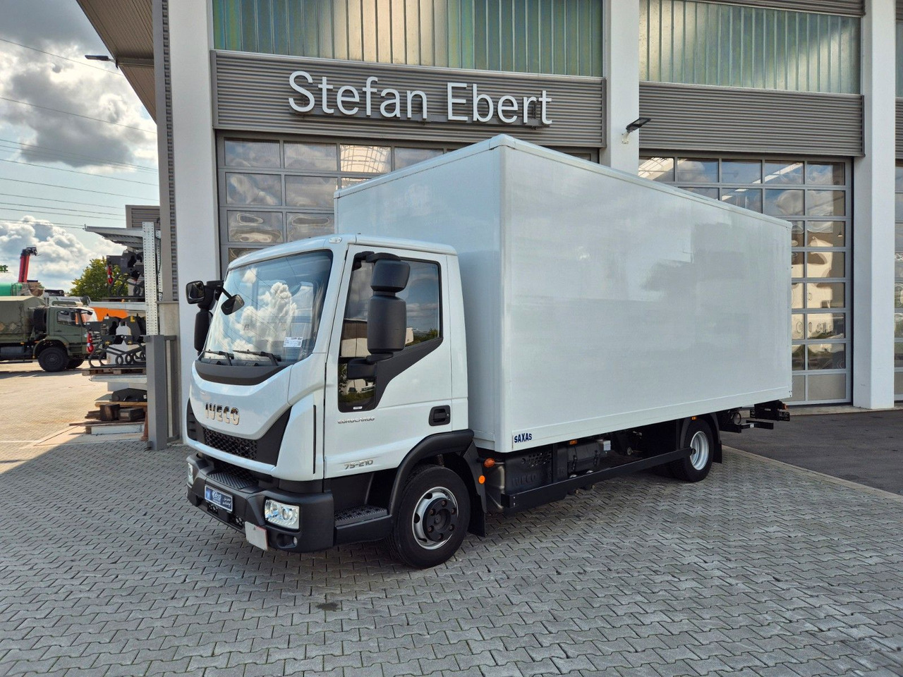 Iveco Eurocargo ML75E21/P LBW 3 Sitze Klima ACC 4 St. - Xe tải nhỏ thùng kín: hình 3 Iveco Eurocargo ML75E21/P LBW 3 Sitze Klima ACC 4 St. - Xe tải nhỏ thùng kín: hình 3