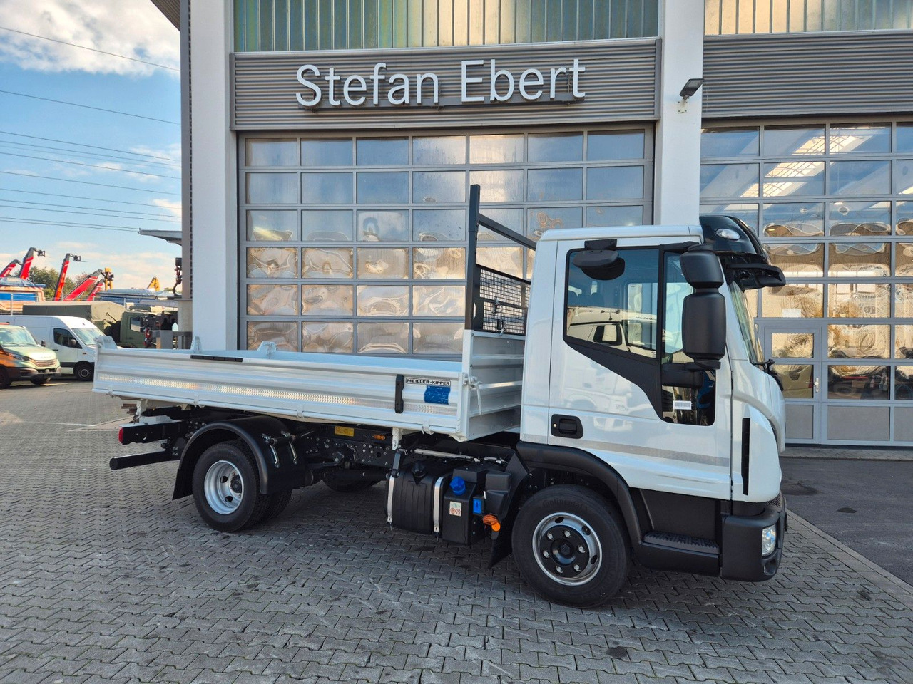 Iveco Eurocargo ML80E21 Meiller 2x AHK 3 Sitze - Xe ben: hình 5 Iveco Eurocargo ML80E21 Meiller 2x AHK 3 Sitze - Xe ben: hình 5