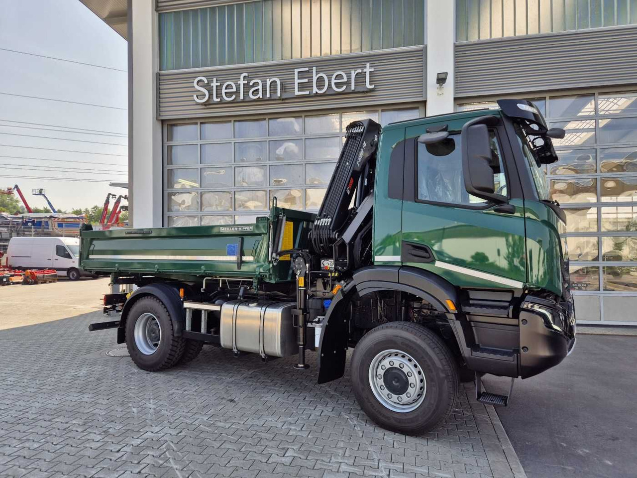 Iveco T-Way AD190T36W/P 4x4 HIAB X-HIDUO 118E-3 Funk - Xe ben, Xe cẩu tự hành: hình 3 Iveco T-Way AD190T36W/P 4x4 HIAB X-HIDUO 118E-3 Funk - Xe ben, Xe cẩu tự hành: hình 3