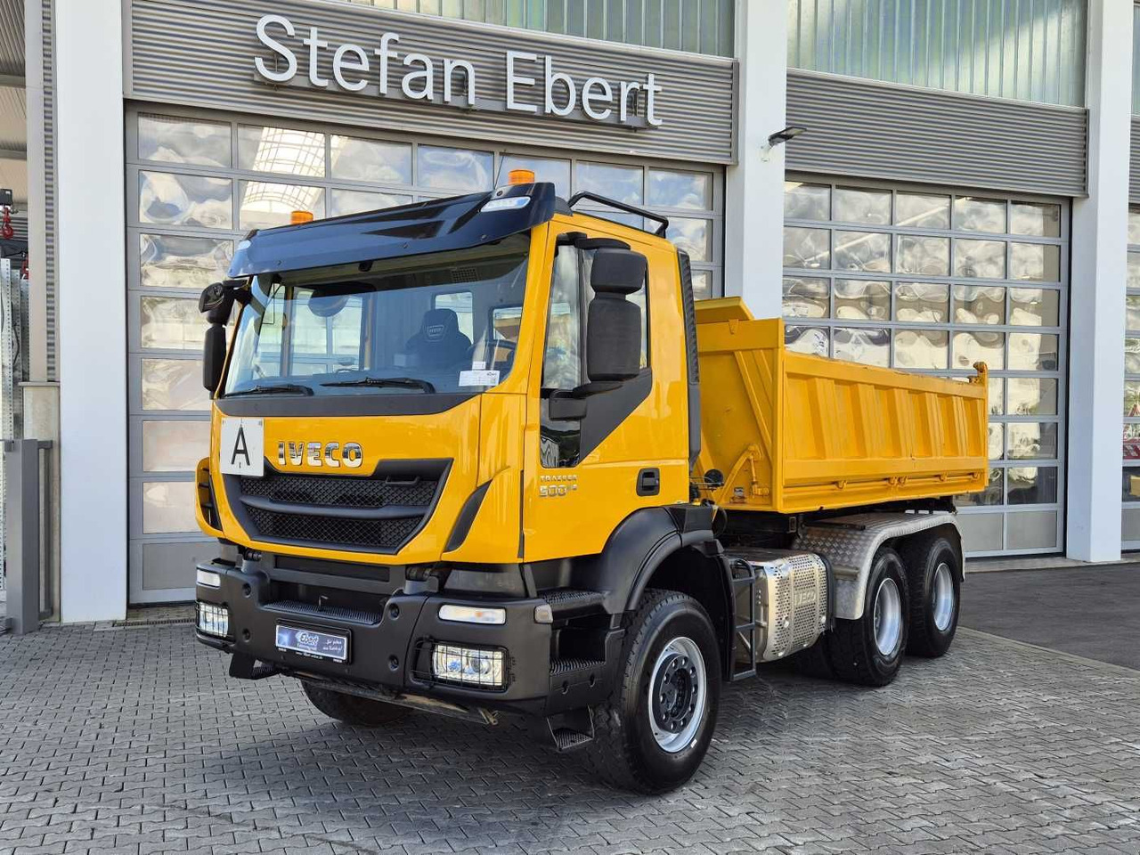 Iveco Trakker AD380T50 6x4 Kipper/SZM Wechselsystem - Xe ben: hình 2 Iveco Trakker AD380T50 6x4 Kipper/SZM Wechselsystem - Xe ben: hình 2