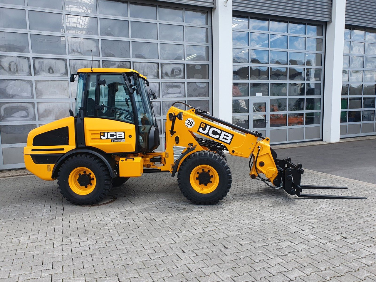 JCB TM 180 SV C / Neufahrzeug / Teleskop / Gabel - Máy xúc lật bánh lốp: hình 3 JCB TM 180 SV C / Neufahrzeug / Teleskop / Gabel - Máy xúc lật bánh lốp: hình 3