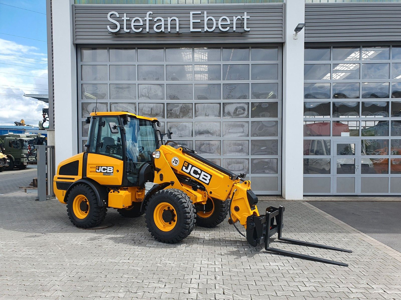 JCB TM 180 SV C / Neufahrzeug / Teleskop / Gabel - Máy xúc lật bánh lốp: hình 2 JCB TM 180 SV C / Neufahrzeug / Teleskop / Gabel - Máy xúc lật bánh lốp: hình 2