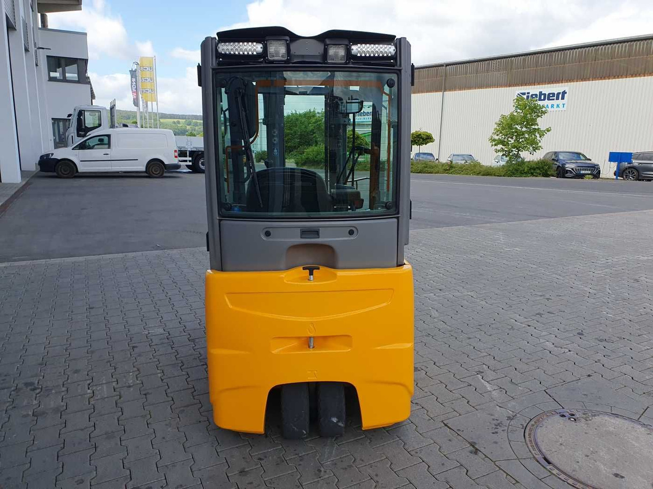 Jungheinrich EFG 215 / Triplex: 4.25m! / SS / 2.472h! / 2020 - Xe nâng điện: hình 5 Jungheinrich EFG 215 / Triplex: 4.25m! / SS / 2.472h! / 2020 - Xe nâng điện: hình 5