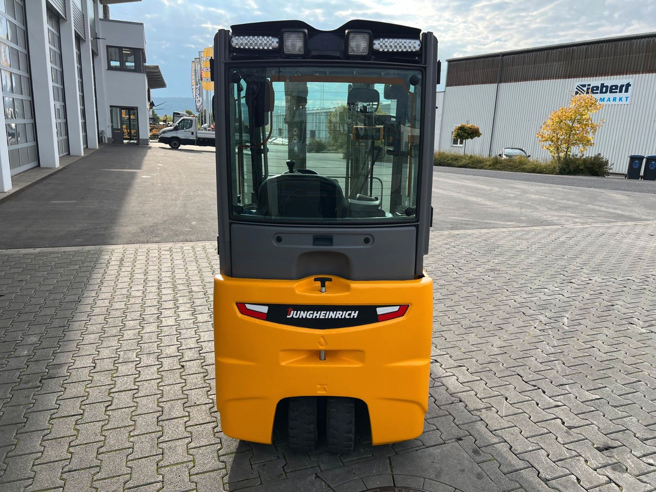 Jungheinrich EFG 215 / Triplex: 4.25m! / SS / 4.029h - Xe nâng điện: hình 5 Jungheinrich EFG 215 / Triplex: 4.25m! / SS / 4.029h - Xe nâng điện: hình 5