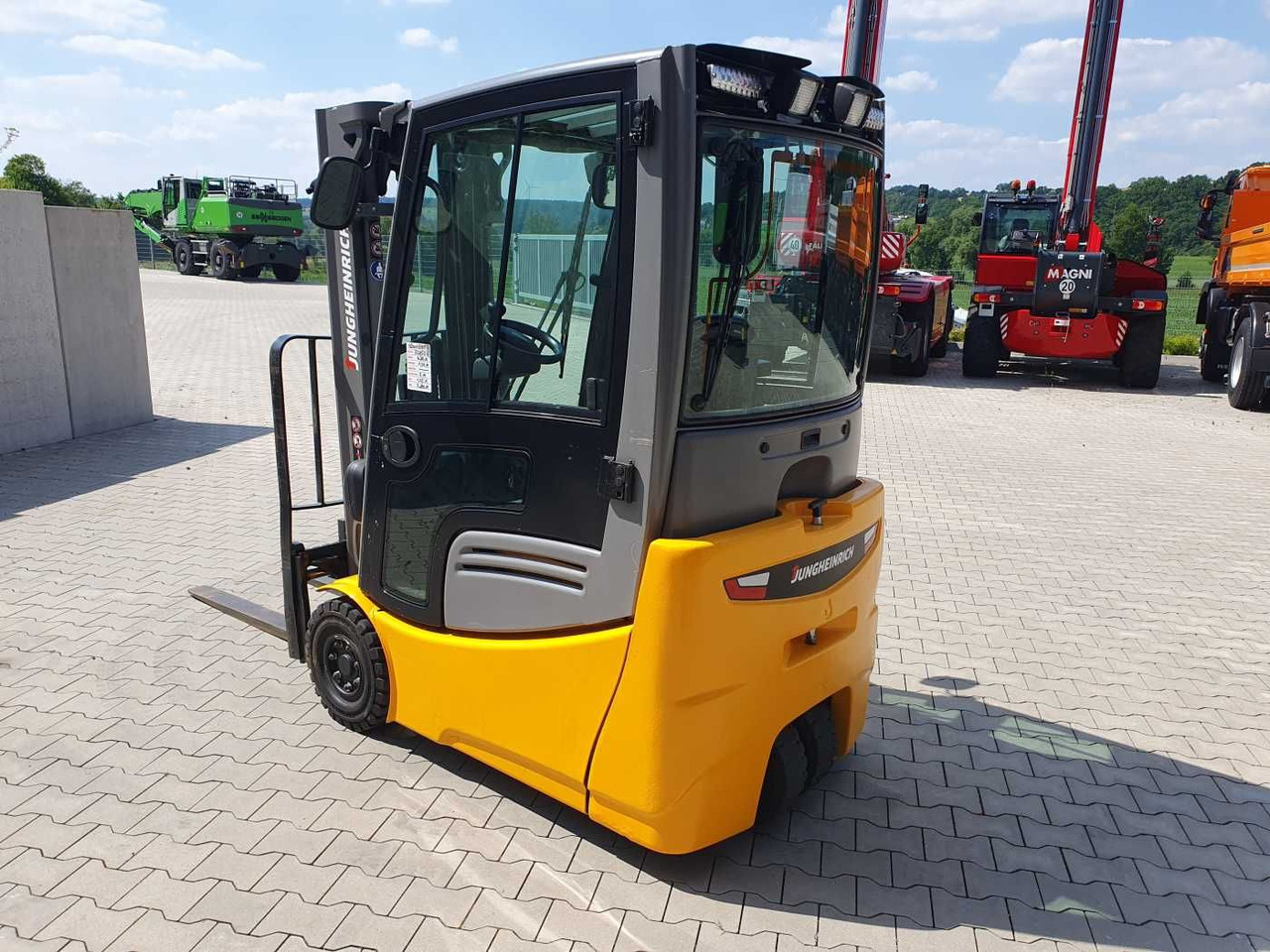 Jungheinrich EFG 215 / Triplex: 4.25m! / SS / 4.297h! - Xe nâng điện: hình 5 Jungheinrich EFG 215 / Triplex: 4.25m! / SS / 4.297h! - Xe nâng điện: hình 5