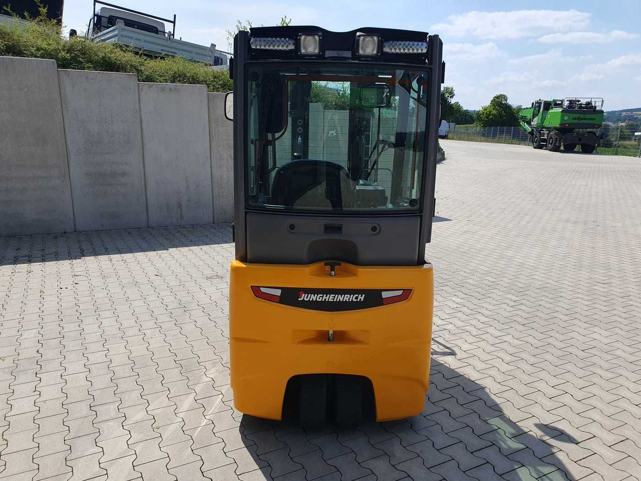Jungheinrich EFG 215 / Triplex: 4.25m! / SS / 4.297h! - Xe nâng điện: hình 4 Jungheinrich EFG 215 / Triplex: 4.25m! / SS / 4.297h! - Xe nâng điện: hình 4