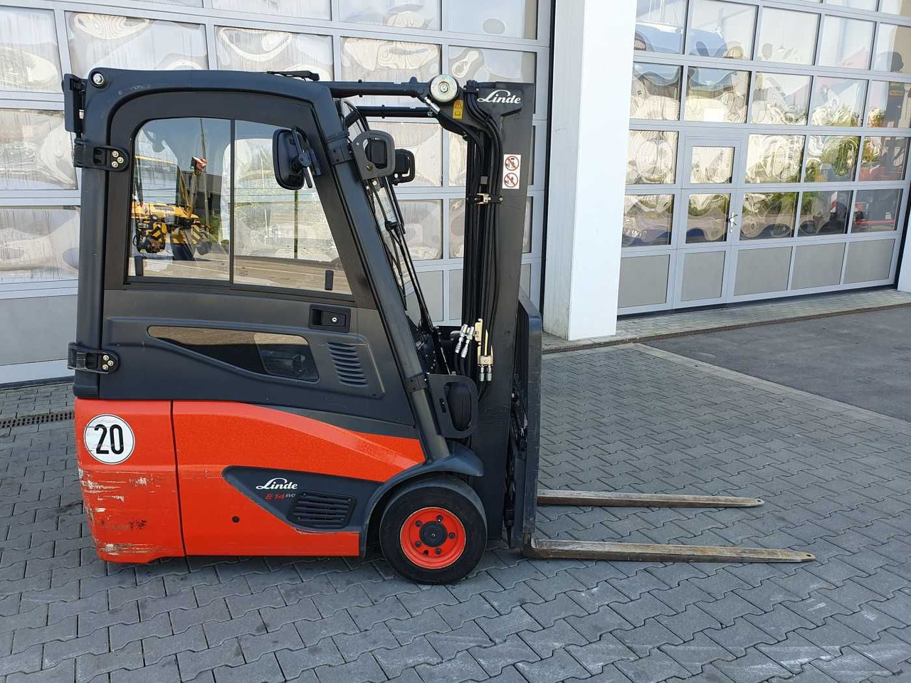 Linde E14 - 01 / Triplex: 4.10m! / SS / nur 2.899h! - Xe nâng điện: hình 2 Linde E14 - 01 / Triplex: 4.10m! / SS / nur 2.899h! - Xe nâng điện: hình 2