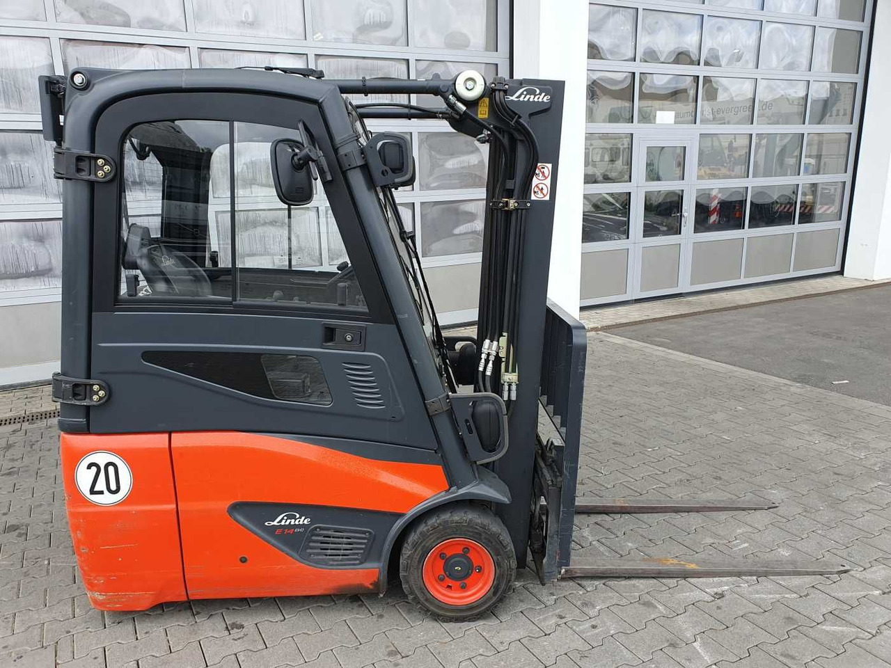 Linde E14 - 02 / Triplex: 4.00m! / SS / nur 2.119h! - Xe nâng điện: hình 3 Linde E14 - 02 / Triplex: 4.00m! / SS / nur 2.119h! - Xe nâng điện: hình 3