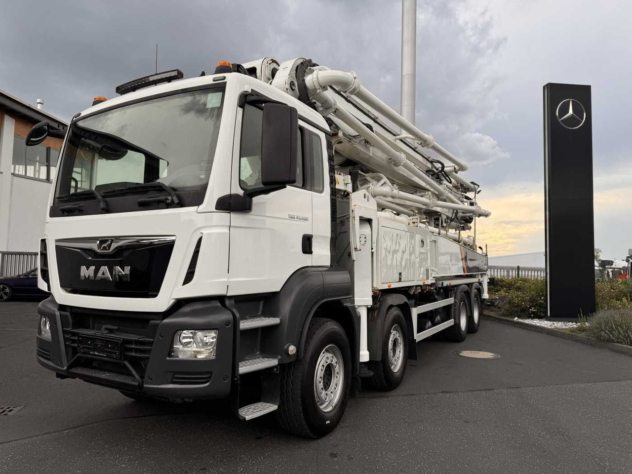 MAN TGS 41.460 8x4 BB Cifa K49 Classic 2x Funk - Xe bơm bê tông: hình 2 MAN TGS 41.460 8x4 BB Cifa K49 Classic 2x Funk - Xe bơm bê tông: hình 2