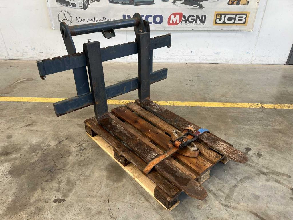 Magni Palettengabel / Manitou / 5.000 kg / 2017 Magni Palettengabel / Manitou / 5.000 kg / 2017 - Chĩa: hình 2 Magni Palettengabel / Manitou / 5.000 kg / 2017 Magni Palettengabel / Manitou / 5.000 kg / 2017 - Chĩa: hình 2