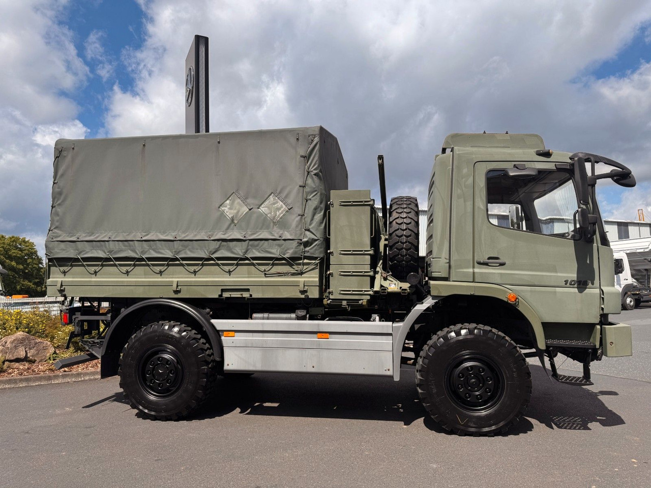 Mercedes-Benz Atego 1018 A 4x4 Singlebereifung 7 Stück vorh. - Xe tải thùng lửng/ Phẳng: hình 5 Mercedes-Benz Atego 1018 A 4x4 Singlebereifung 7 Stück vorh. - Xe tải thùng lửng/ Phẳng: hình 5
