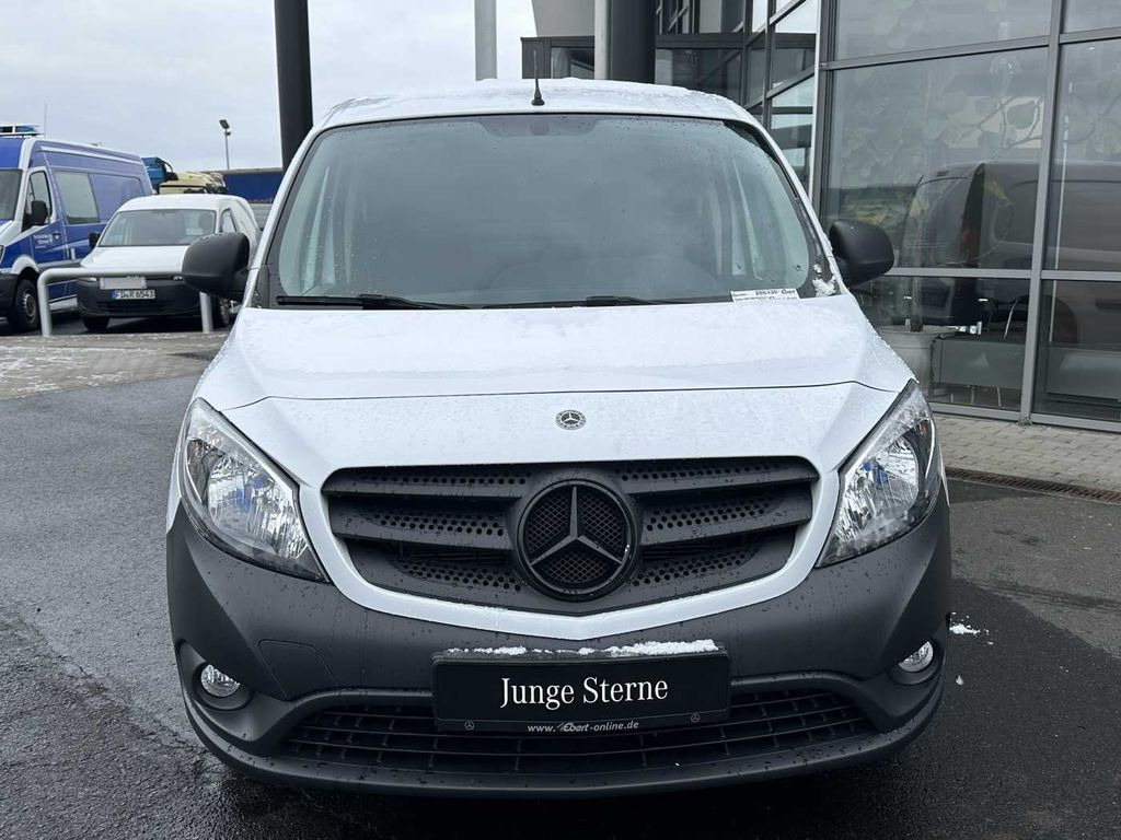 Mercedes-Benz Citan 109 CDI Klima - Xe van nhỏ gọn: hình 2 Mercedes-Benz Citan 109 CDI Klima - Xe van nhỏ gọn: hình 2