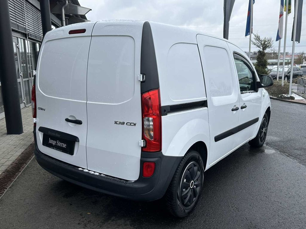 Mercedes-Benz Citan 109 CDI Klima - Xe van nhỏ gọn: hình 4 Mercedes-Benz Citan 109 CDI Klima - Xe van nhỏ gọn: hình 4
