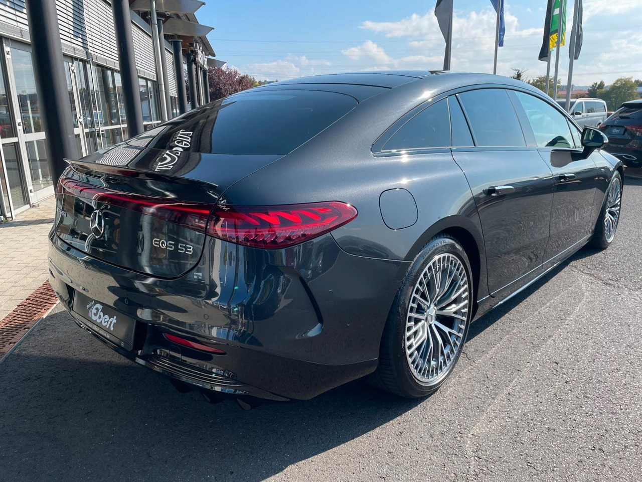 Mercedes-Benz EQS 53 AMG 4M HUD+Pano+Hyper+Fond+Burm+TV+VOLL - Sedan: hình 5 Mercedes-Benz EQS 53 AMG 4M HUD+Pano+Hyper+Fond+Burm+TV+VOLL - Sedan: hình 5
