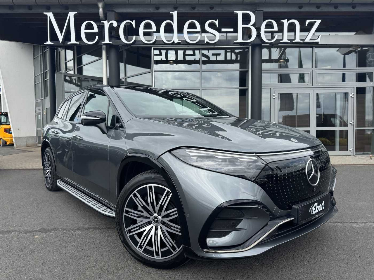 Mercedes-Benz EQS SUV 450 4M AMG+Pano+Distr+Offroad+HUD+360 - SUV: hình 1 Mercedes-Benz EQS SUV 450 4M AMG+Pano+Distr+Offroad+HUD+360 - SUV: hình 1