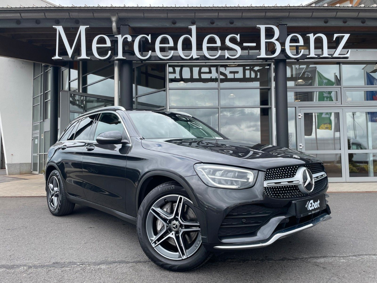 Mercedes-Benz GLC 220d 4M AMG+AHK+RKamera+Keyless - SUV: hình 1 Mercedes-Benz GLC 220d 4M AMG+AHK+RKamera+Keyless - SUV: hình 1