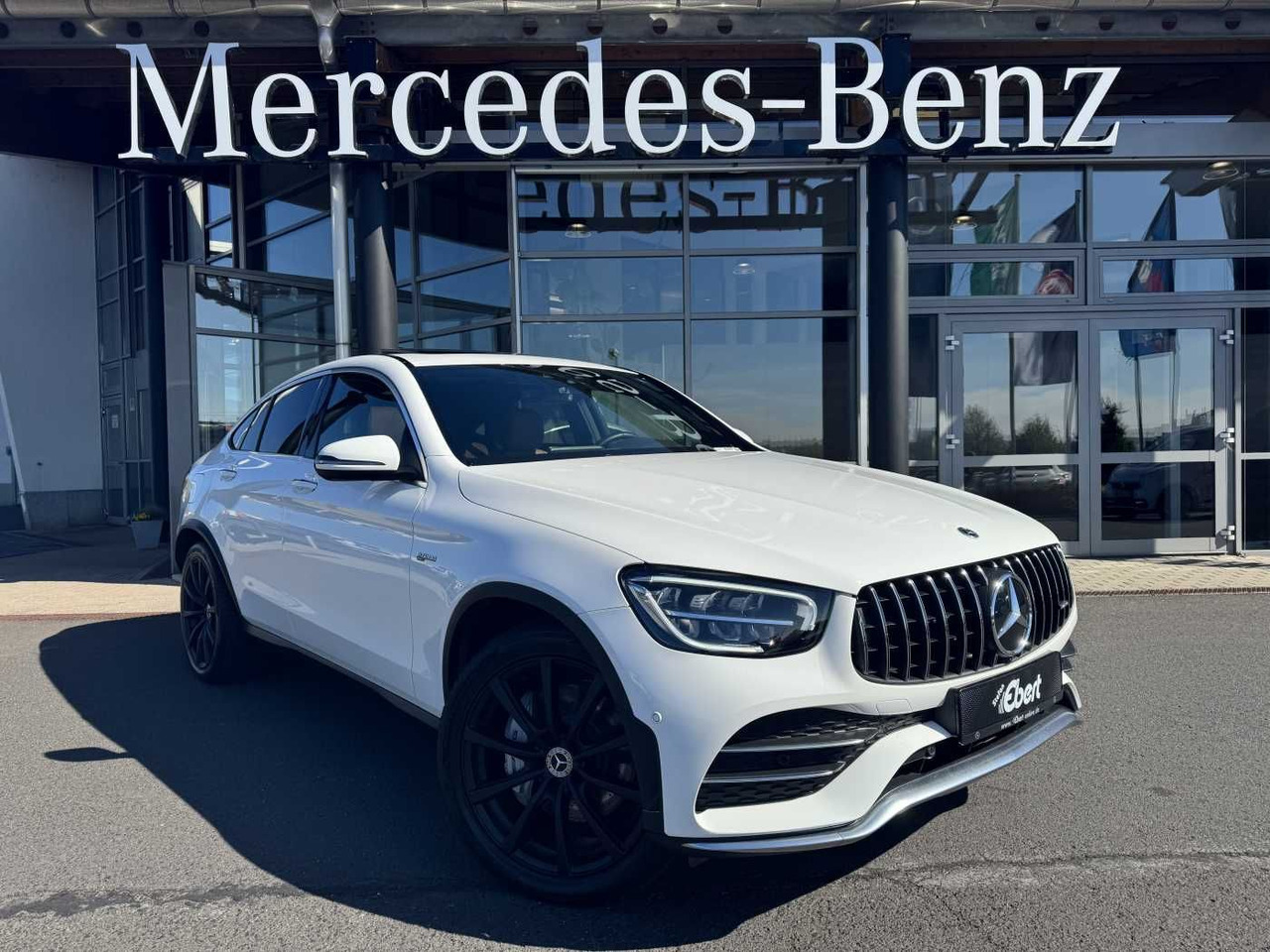 Mercedes-Benz GLC 43 AMG Coupe AirM+Memory+RFK+ SPUR+TOTW+ESD - Xe hơi: hình 4 Mercedes-Benz GLC 43 AMG Coupe AirM+Memory+RFK+ SPUR+TOTW+ESD - Xe hơi: hình 4