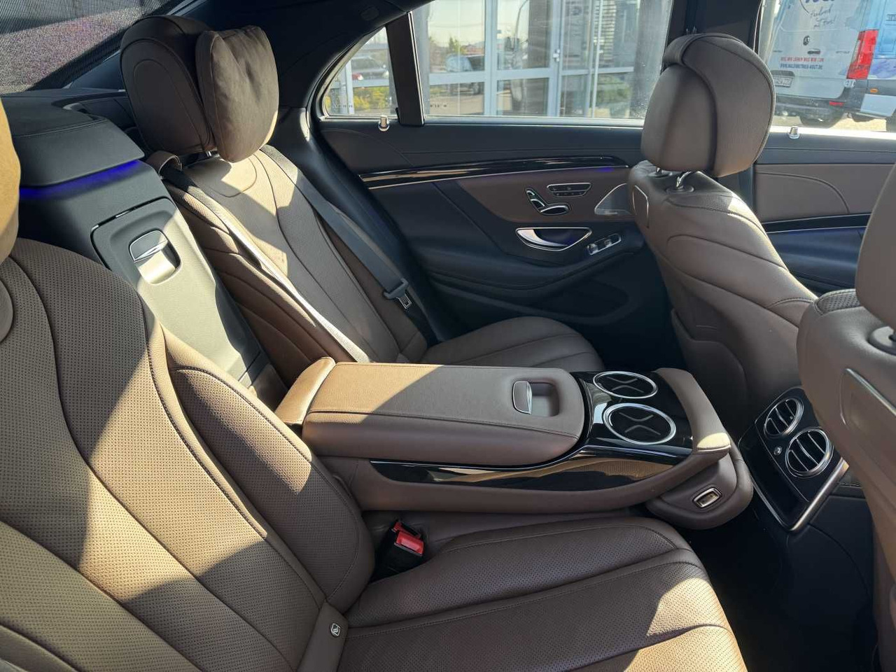 Cho thuê  Mercedes-Benz S 400d 4M AMG+Pano+Burm+Distr+Massage+ HUD Mercedes-Benz S 400d 4M AMG+Pano+Burm+Distr+Massage+ HUD: hình 7