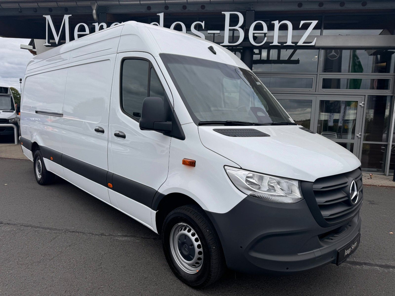 Mercedes-Benz Sprinter 317 CDI 9G 4325 Klima AHK Kamera - Xe van chở hàng: hình 1 Mercedes-Benz Sprinter 317 CDI 9G 4325 Klima AHK Kamera - Xe van chở hàng: hình 1
