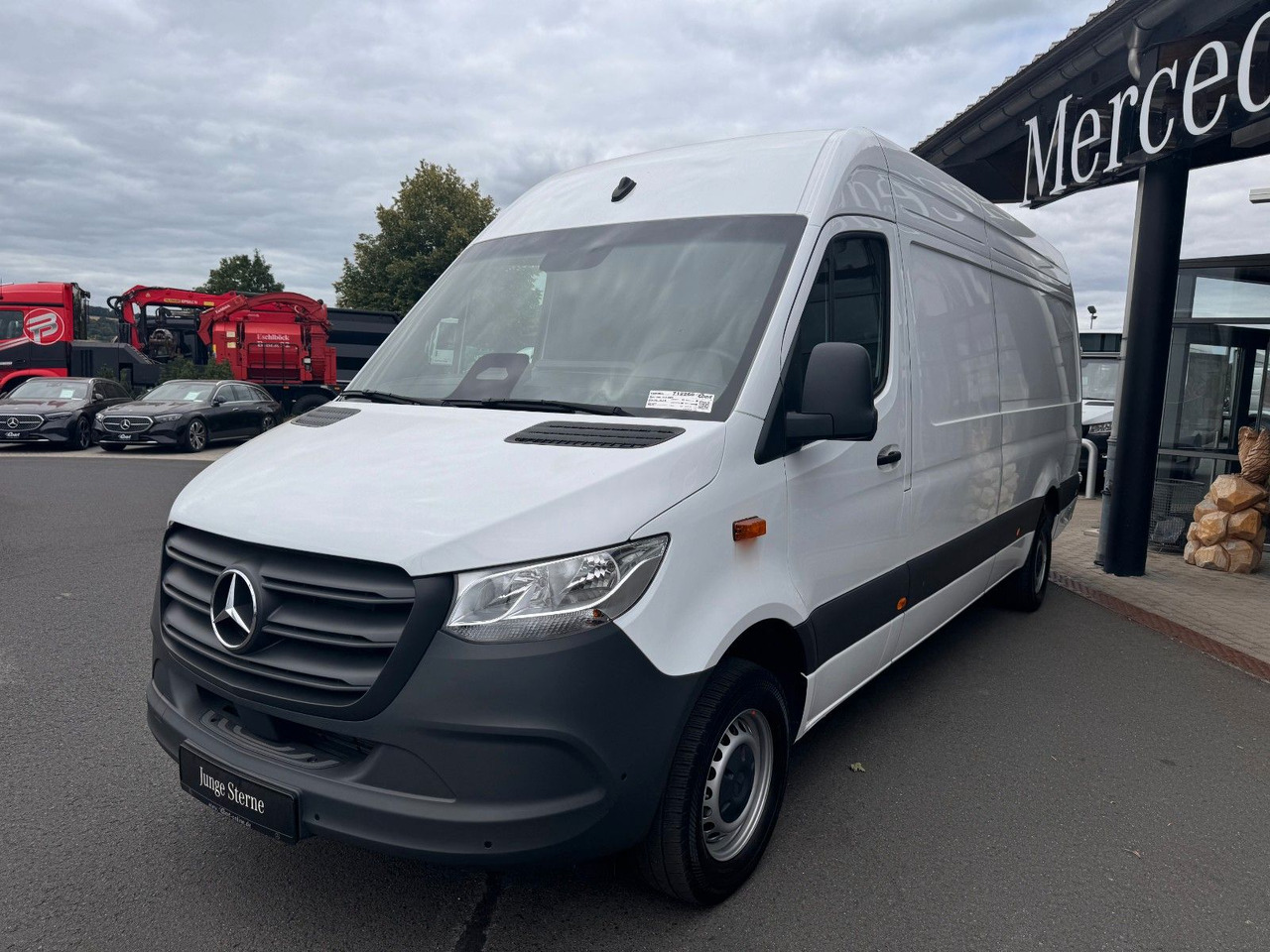 Mercedes-Benz Sprinter 317 CDI 9G 4325 Klima AHK Kamera - Xe van chở hàng: hình 3 Mercedes-Benz Sprinter 317 CDI 9G 4325 Klima AHK Kamera - Xe van chở hàng: hình 3
