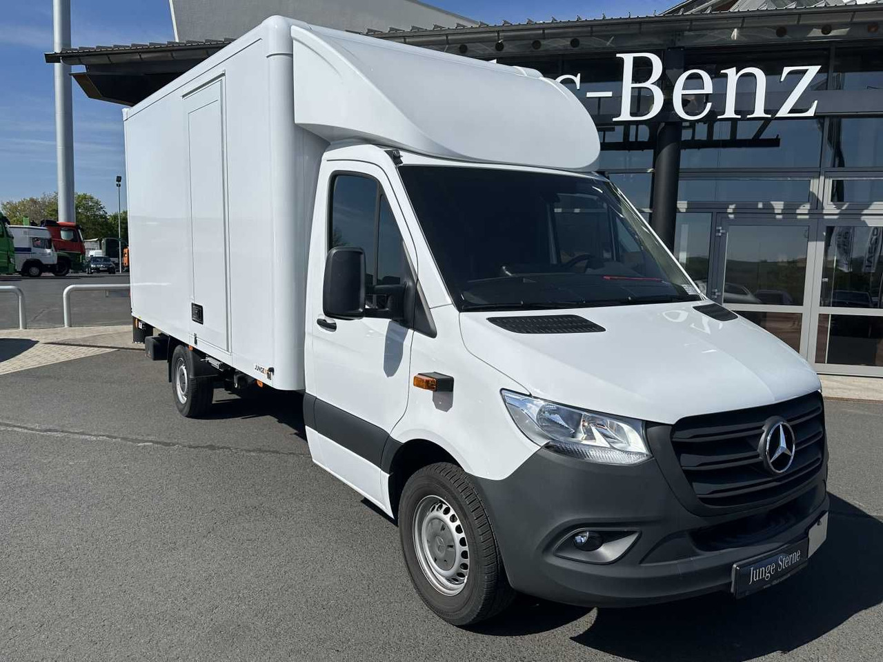 Mercedes-Benz Sprinter 317 CDI Koffer LBW Schwing Klima Kamera - Xe tải nhỏ thùng kín: hình 1 Mercedes-Benz Sprinter 317 CDI Koffer LBW Schwing Klima Kamera - Xe tải nhỏ thùng kín: hình 1