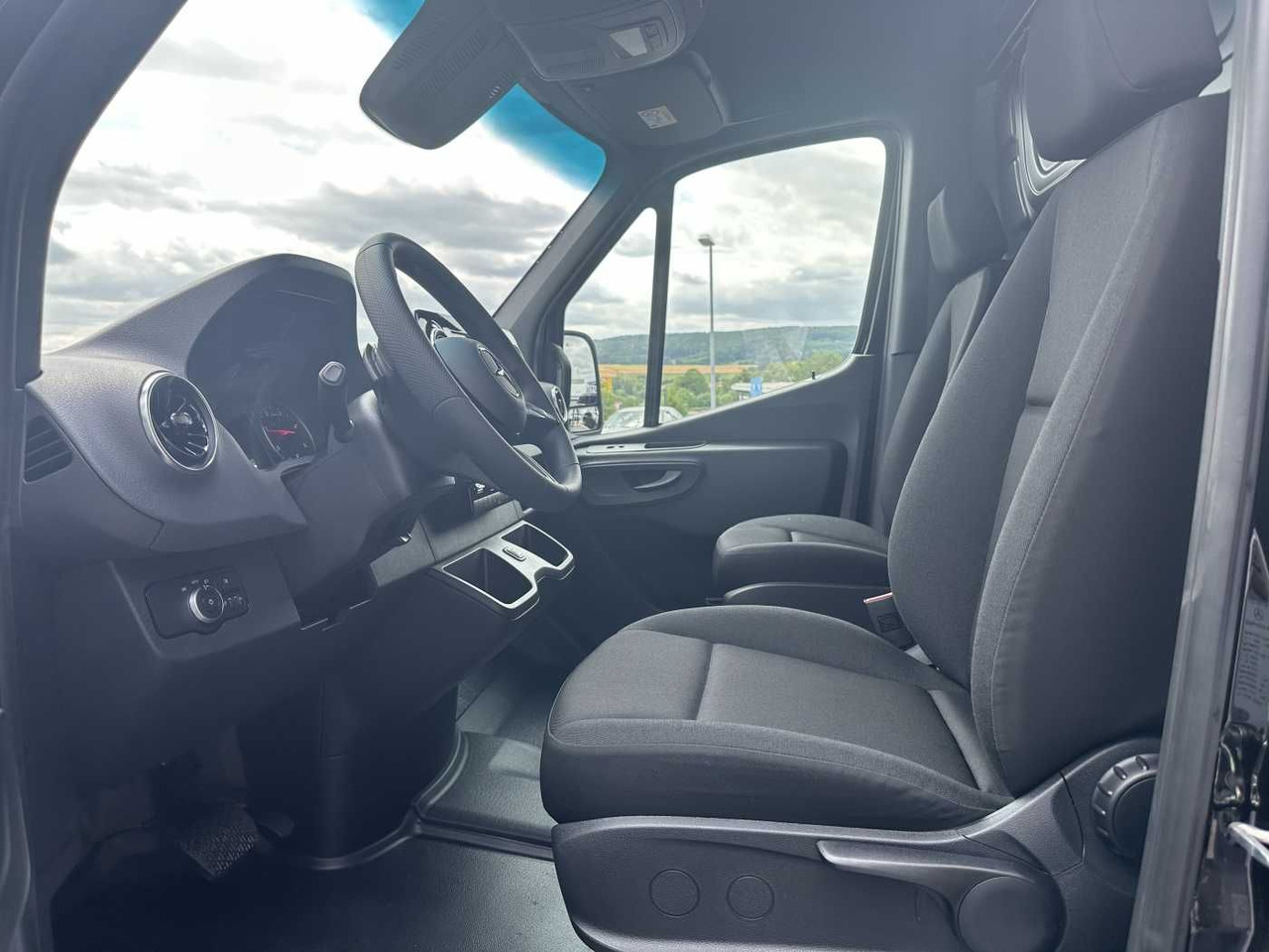 Xe van chở hàng Mercedes-Benz Sprinter 319/419 CDI 3665 9G 4x4 Klima Kamera: hình 10