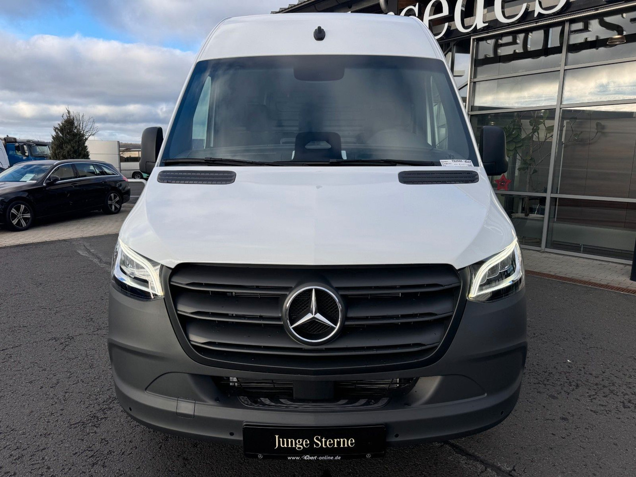 Mercedes-Benz Sprinter 319 CDI 4325 Klimaautom Kamera LED - Xe van chở hàng: hình 2 Mercedes-Benz Sprinter 319 CDI 4325 Klimaautom Kamera LED - Xe van chở hàng: hình 2