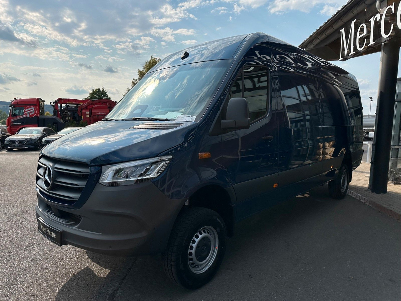 Mercedes-Benz Sprinter 319 CDI 4x4 4325 Klima LED MBUX Kamera - Xe van chở hàng: hình 3 Mercedes-Benz Sprinter 319 CDI 4x4 4325 Klima LED MBUX Kamera - Xe van chở hàng: hình 3